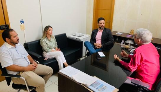 Solidariedade em Ação: Deputado Delegado Camargo e o Impacto na Assistência Social em Porto Velho