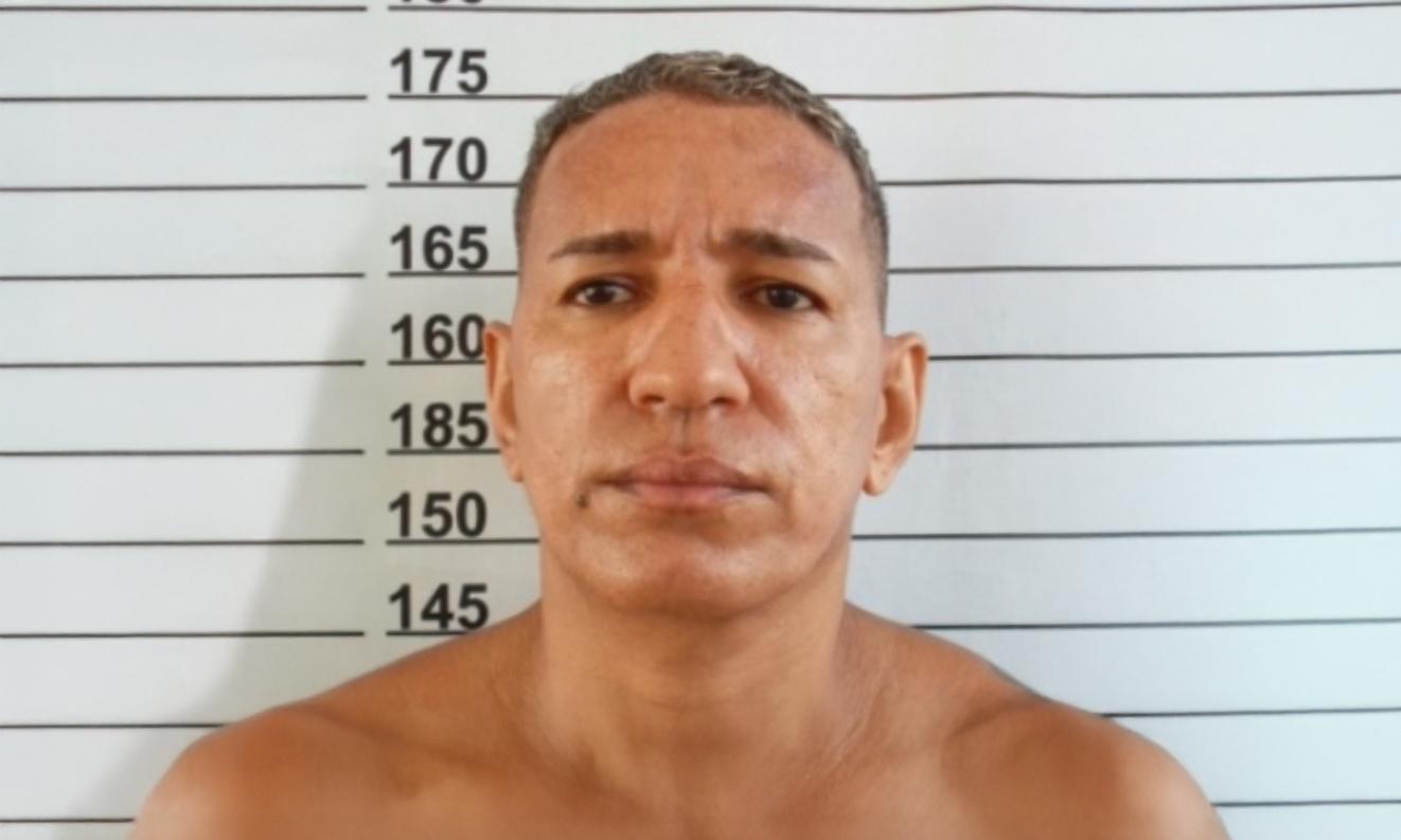 ESCONDIDO NA GELADEIRA: 