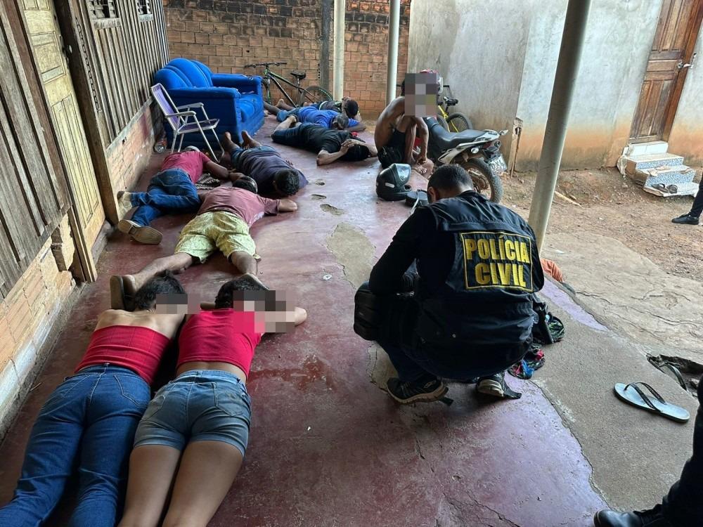 OPERAÇÃO SURPRESA DA POLÍCIA CIVIL ATINGE PONTO DE TRÁFICO