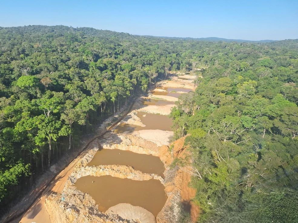 🚨 GARIMPOS ILEGAIS SÃO DESTRUÍDOS NA AMAZÔNIA