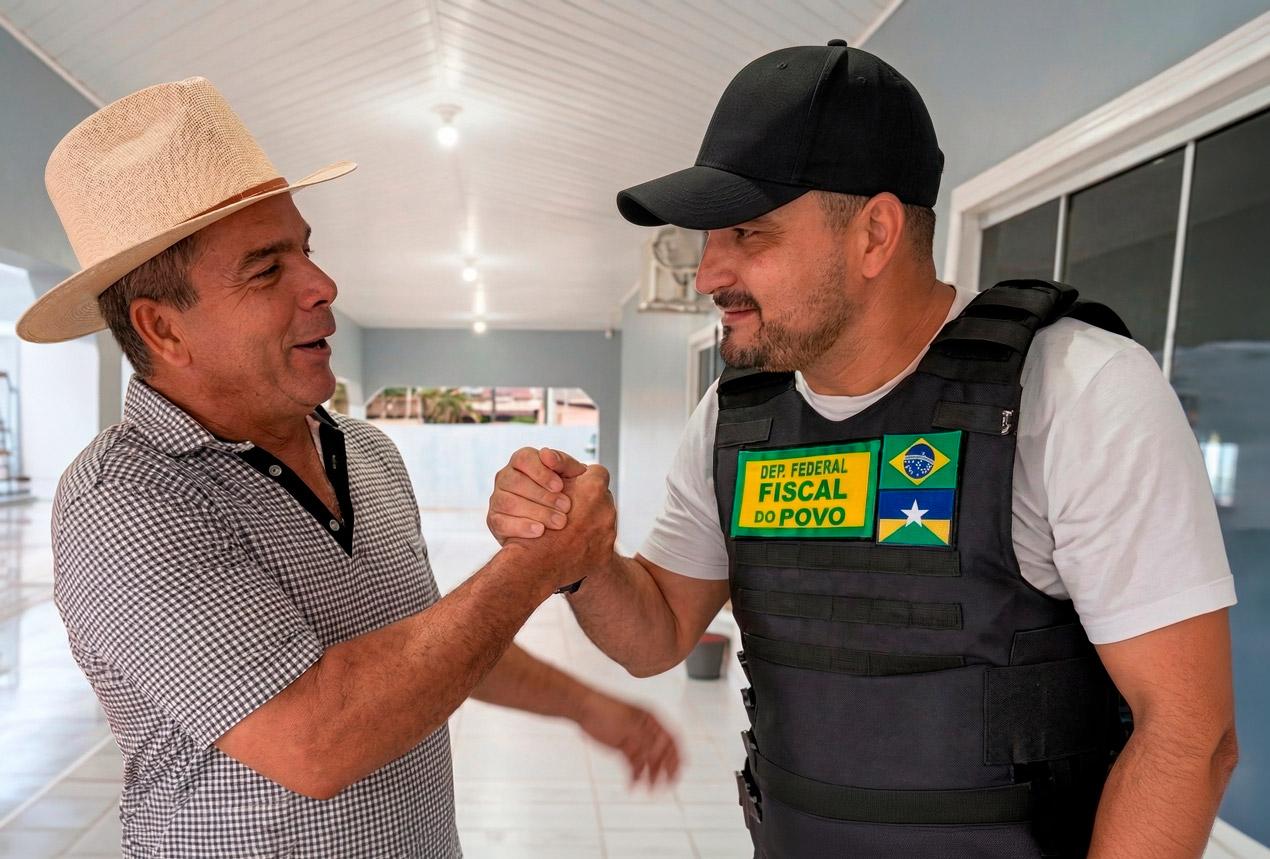 EX-PREFEITO DO MUNICÍPIO DE BURITIS, RONE IRMÃOZINHI ANUNCIA PRÉ-CANDIDATURA A DEPUTADO ESDUAL PELO PARTIDO DO PODEMOS  