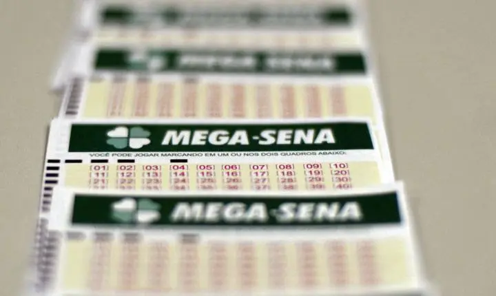Mega-Sena acumula e prêmio principal vai para R$ 27 milhões