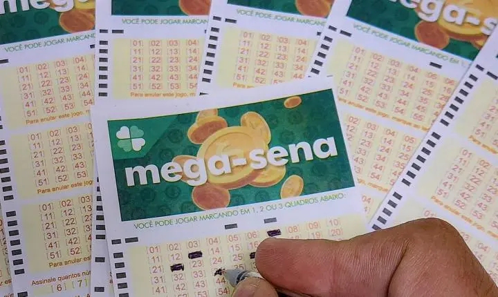 Mega-Sena acumula e prêmio principal vai para R$ 65 milhões