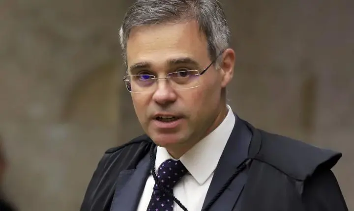 Mendonça acata recurso e ordena que Alcolumbre prorrogue CPMI do INSS